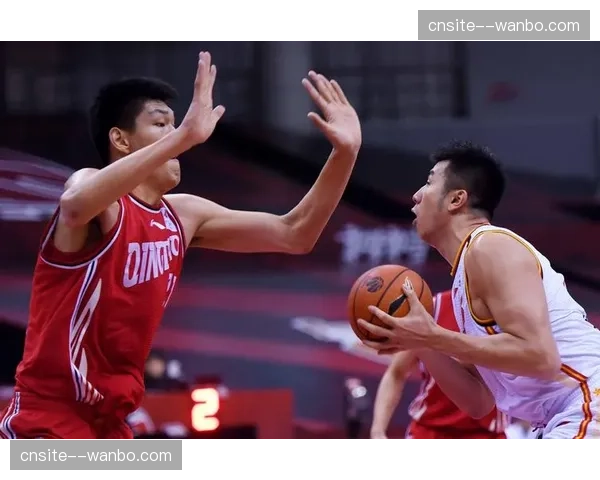 青岛队防守强度联盟前列，年轻球员体能储备成季后赛资本